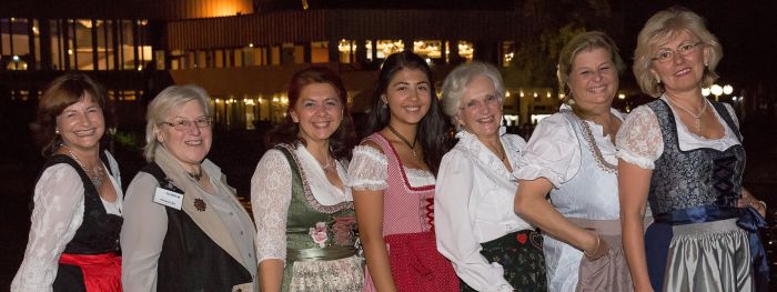 Gute Stimmung beim 1. Freie Wähler Oktoberfest in Karlsruhe